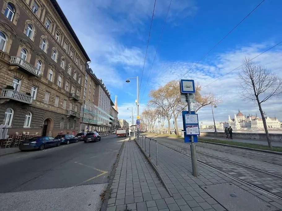 Buda Castle Charming 2 Bedrooms Budapest 0*,  Ungern